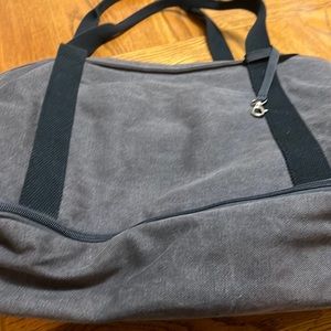 Lo and Sons carry on bag